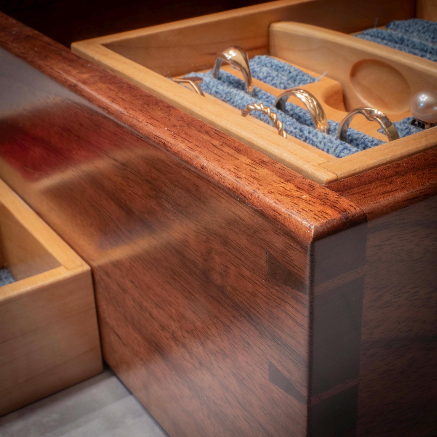Handmade Walnut Jewelry Box: Heart Padauk Wood Inlay - Blue Fabric